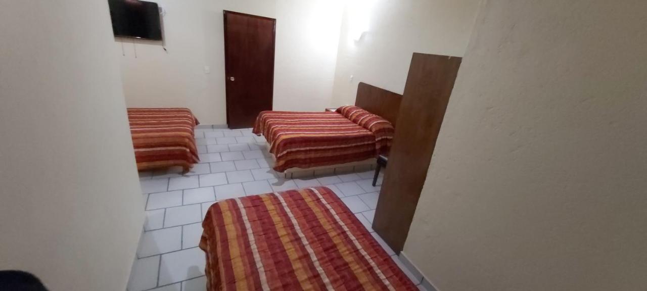 Hotel Real Tasquillo Bagian luar foto